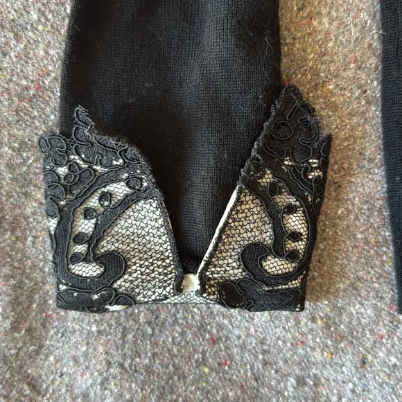 Alice + Olivia Black 100% Wool Sweater with Removable Lace Accents (Size S) - Picture 7 of 13